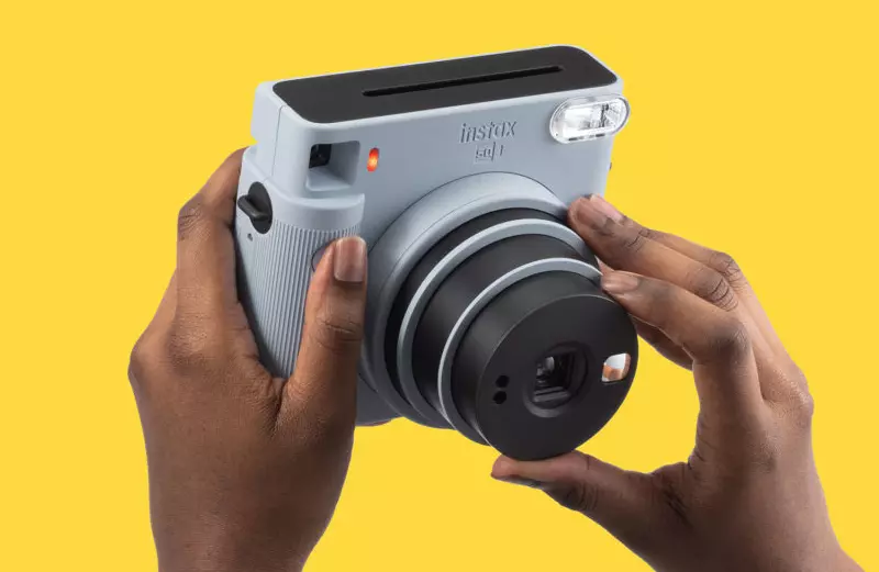 Aparat FujiFilm Instax Square SQ1 Terracotta Orange